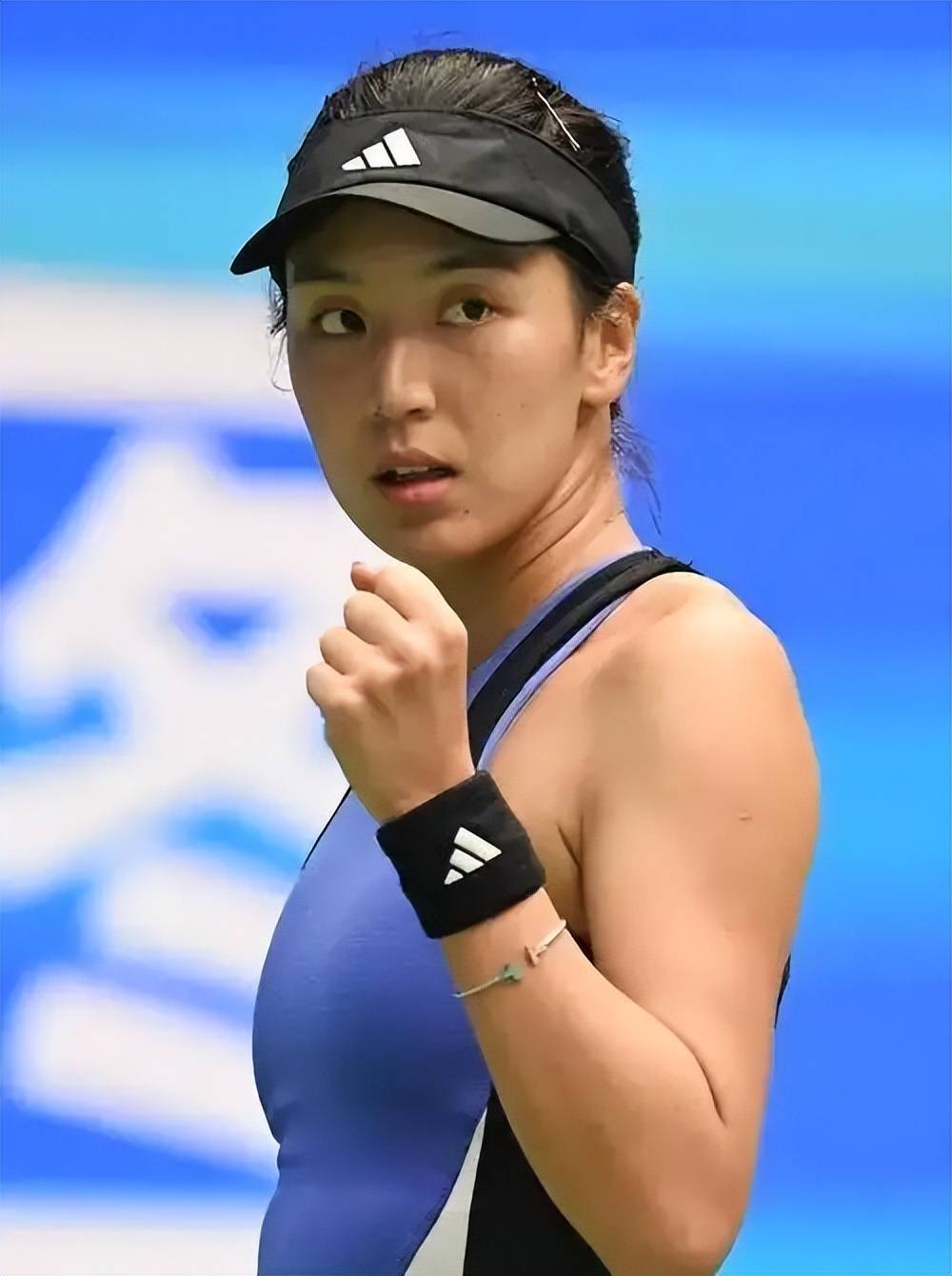 助步行者守 助步行者守